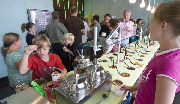 tcby-opens-self-service-yogurt-shop-the-salt-lake-tribune