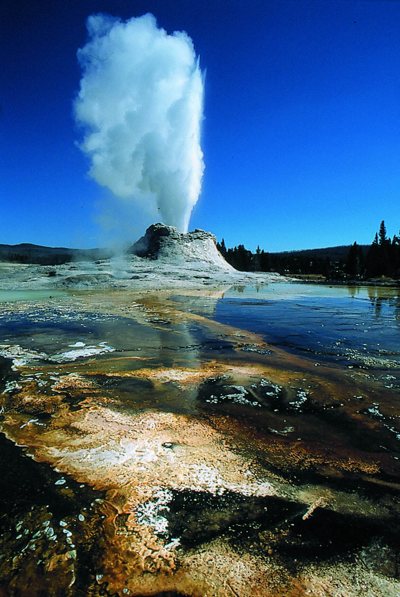 U Scientists Say Yellowstone Caldera May Be Filling With Magma The Salt Lake Tribune