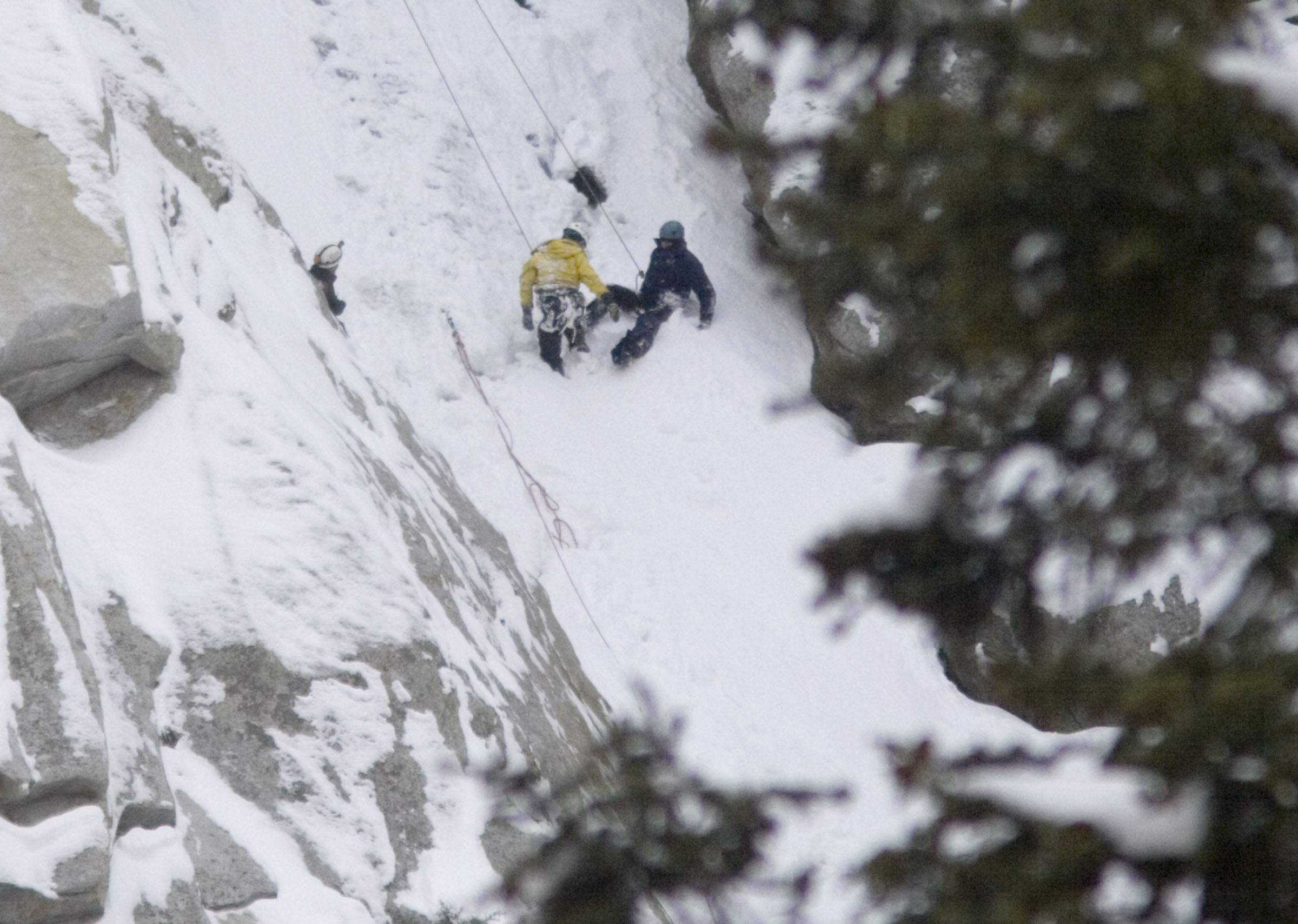 One injured in ice climbing accident The Salt Lake Tribune