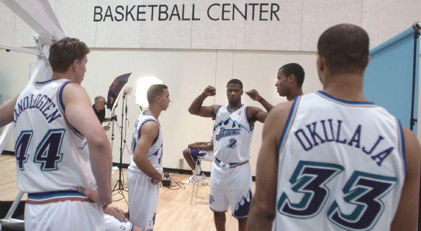 Al Hartmann / Tribune file photo

Left to right, Ben Handlogten, Carlos Arroyo, DeShawn Stevenson, Jarron Collins and Ademola Okulaja hang out and shoot the breeze as they wait to have thier pictures taken at Jazz media day in 2003.
