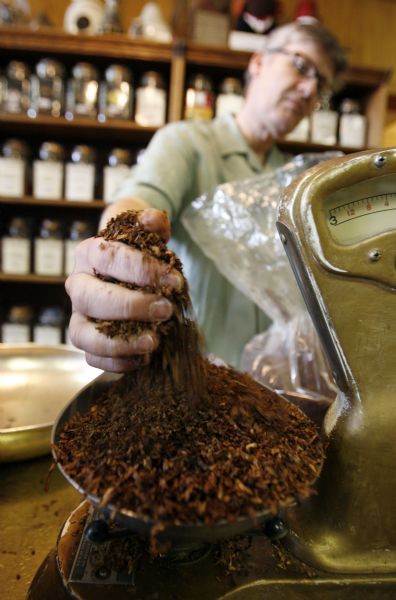Tobacco tax hike to close Utah's oldest smoke shop