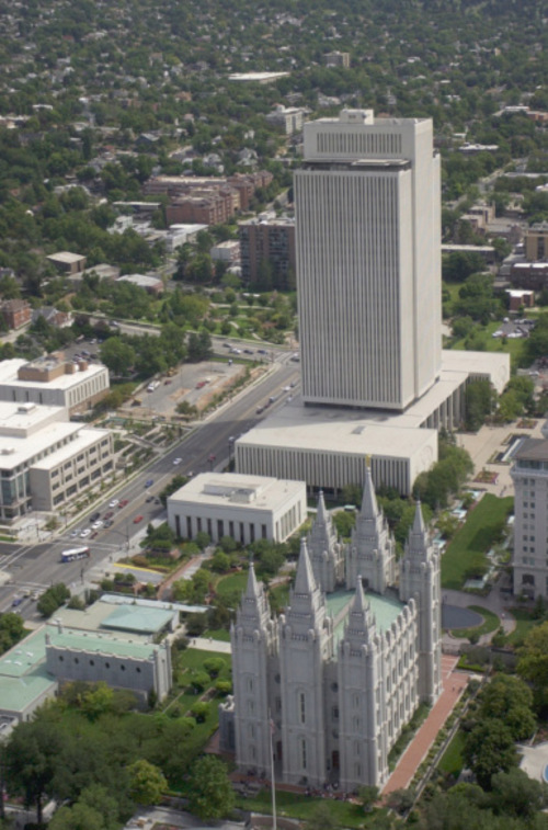 Arial view of the LDS Temple and Church Building downtown Salt Lake City out of a helicopter Tuesday, Aug. 18, 2009.&#xA;Anna Kartashova / The Salt Lake Tribune