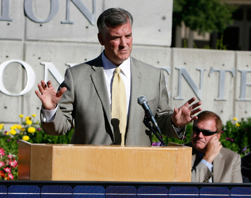 Leah Hogsten  |  The Salt Lake Tribune&#xA;Salt Lake County Mayor Peter Corroon announces plans to build a solar array atop the Calvin L. Rampton Salt Palace Convention Center so large that it could cover six football fields. The installation will cover 600,000 square feet and include more than 11,000 solar panels. Solar experts say it will be the largest of its kind in the nation.