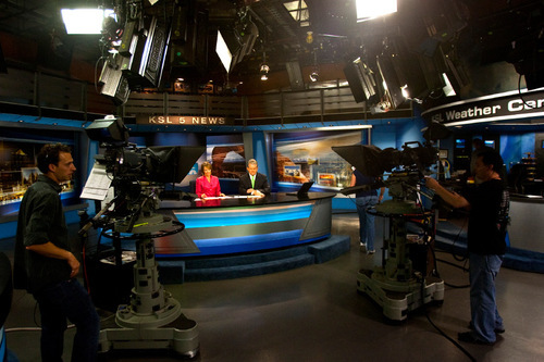 Photo by Chris Detrick  |  The Salt Lake Tribune &#xA;Bruce Lindsay and Nadine Wimmer during the KSL 5 Television's Eyewitness News 6:00pm newscast at the KSL Studio Tuesday August 24, 2010.