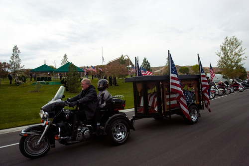 Chris Detrick  |  The Salt Lake Tribune &#xA;Scott Bodell brings the casket of U.S. Army Blackhawk helicopter pilot Matthew G. Wagstaff to the Utah Veterans Memorial Park Tuesday October 5, 2010.  Wagstaff, a 10-year veteran of the Army's 101st Airborne Division, died in a Sept. 21 helicopter crash in Afghanistan. It was his second deployment to Afghanistan. He also had served in Iraq.