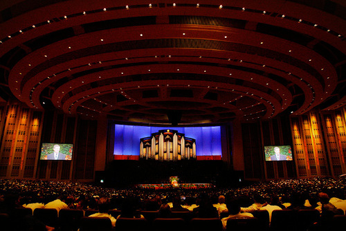 Scott Sommerdorf  l  The Salt Lake Tribune&#xA;&#xA;The Conference Hall at LDS General Conference on Sunday.