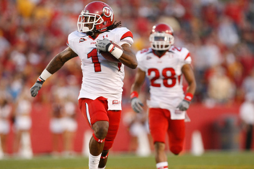 Chris Detrick  |  The Salt Lake Tribune &#xA;Utah Utes wide receiver Shaky Smithson #1 runs the ball during the first half of the game at Jack Trice Stadium in Ames, Iowa Saturday October 9, 2010.  Utah is winning the game 41-14 at halftime