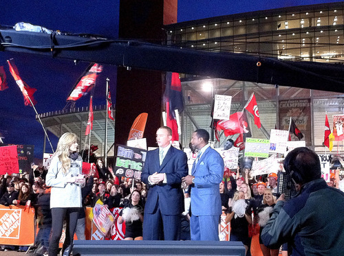 Michael Mangum | The Salt Lake Tribune

ESPN stars Erin Andrews, Kirk Herbstreit and Desmond Howard break down the day's games live on the set of College GameDay near the base of Rice-Eccles Stadium.