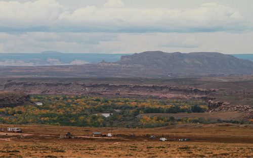 Rick Egan   |  The Salt Lake Tribune&#xA;Houses and trailers on the Navajo reservation near Montezuma Creek, Utah, in October.