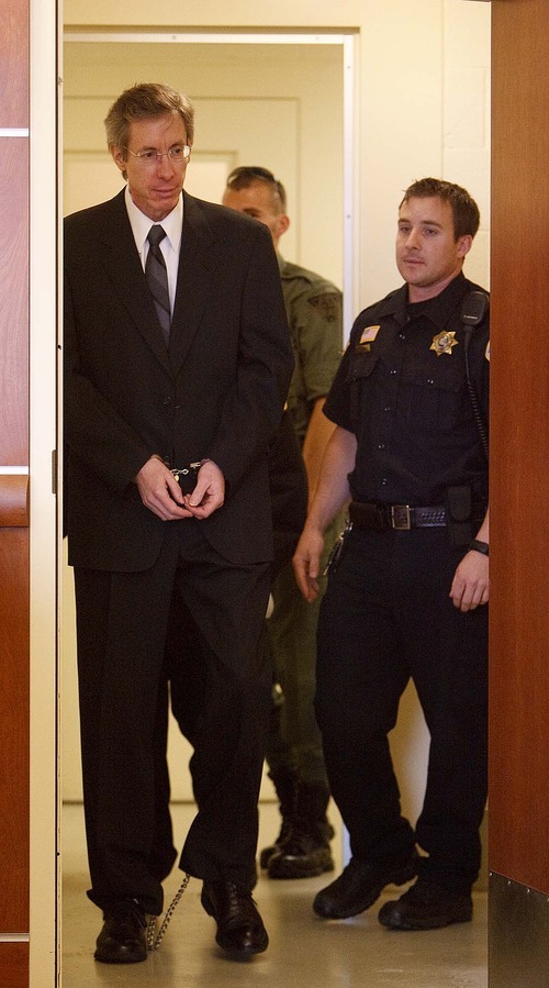 Trent Nelson | The Salt Lake Tribune
Polygamous sect leader Warren S. Jeffs appears at an extradition hearing in 3rd District Court in West Jordan on Monday.