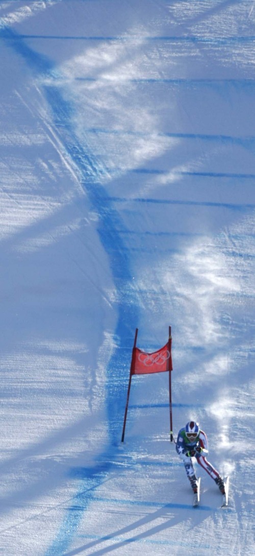 Trent Nelson  |  The Salt Lake Tribune
Lindsey Vonn, USA, races down the course to win the bronze medal, Ladies' Super-G, at the XXI Olympic Winter Games in Whistler, Saturday, February 20, 2010.