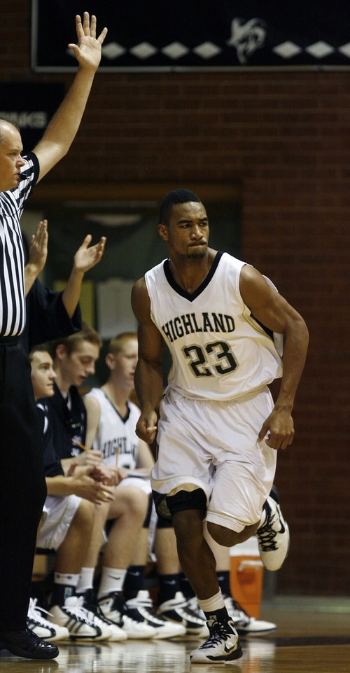 Highland's Fakahafua adjusts quickly to basketball - The Salt Lake Tribune