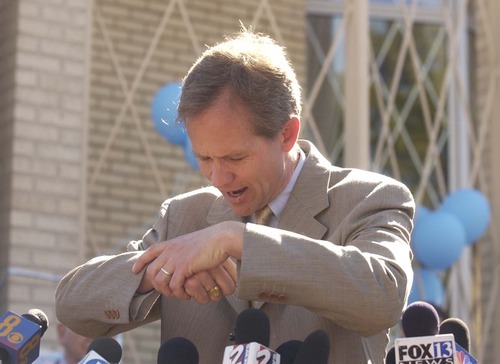 Trent Nelson  |  The Salt Lake Tribune

Ed Smart describes the moment he first saw Elizabeth again in March 2003, saying that he just hugged her and ask if it was for real.