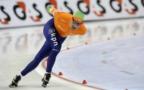 Holland's Leenstra upsets 1,500 field to win first World Cup speed ...