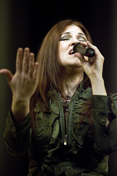 Djamila Grossman  |  The Salt Lake Tribune
Jen Marco Handy sings during 