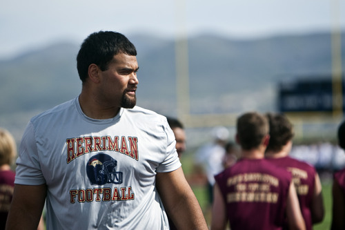 Chris Detrick  |  The Salt Lake Tribune 
Haloti Ngata during a football camp at Herriman High School.