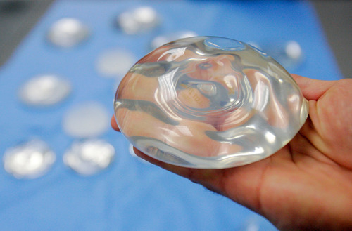 Fda Breast Implant Problems Grow With Time The Salt Lake Tribune