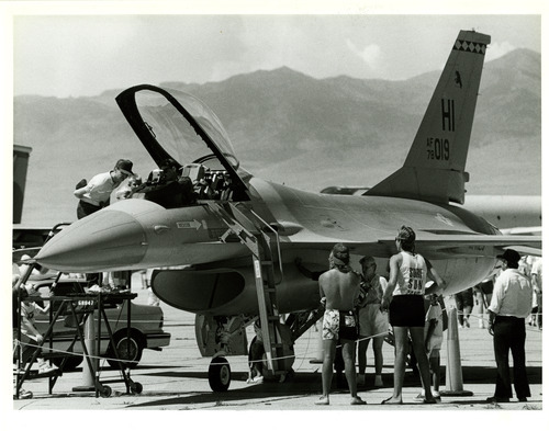 Tribune file photo

A handwritten note on the back of this 1989 photo says, 