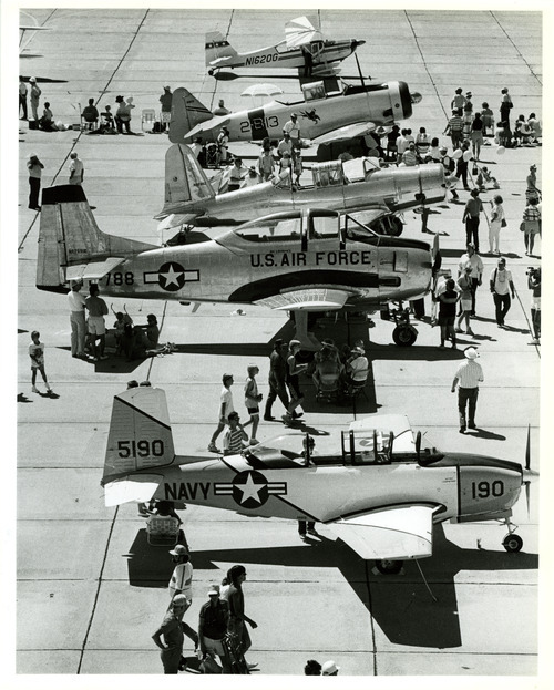 Tribune file photo

A handwritten note on the back of this 1989 photo says, 