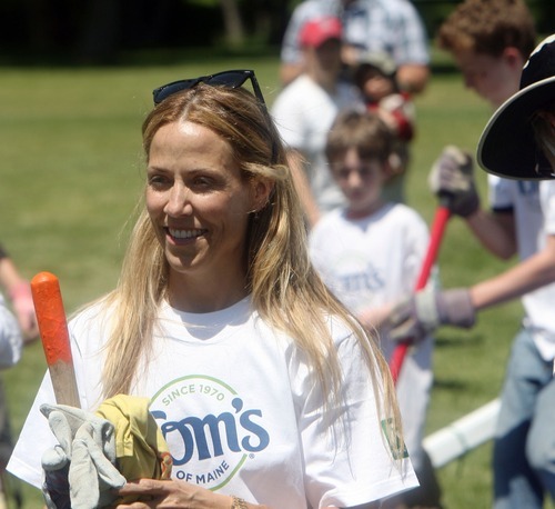 Steve Griffin  |  The Salt Lake Tribune

Pop star Sheryl Crow joins Tree Utah and Tom's of Maine volunteers as they plant trees in Sugarhouse Park in Salt Lake City on Friday, June 24, 2011.