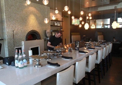 Dining Out Gourmet Wood Fired Pizza In Bountiful The Salt Lake Rick Egan The Salt Lake Tribune Arella Pizzeria Serves Gourmet Wood Fired Pizzas