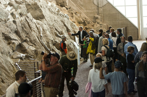 dinosaur quarry exhibit hall
