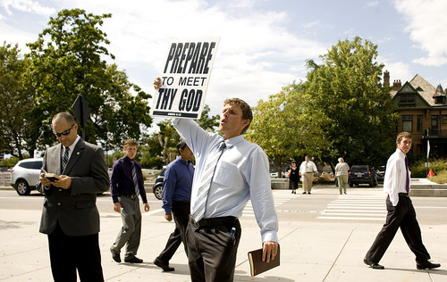 Jeremy Harmon  |  The Salt Lake Tribune

Street preacher Stephen Lutze, from Florida, yells out his message between sessions of the 181st Semiannual General Conference of The Church of Jesus Christ of Latter-day Saints on Saturday.