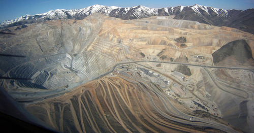 Tribune file photo
Aerial view of Kennecott, which is ranked in the top 10 sources of toxic releases nationally, according to an Enviromental Protection Agency inventory released Thursday. Big mining operations contributed to an increase nationally in such releases.