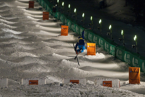 Chris Detrick  |  The Salt Lake Tribune
Hannah Kearney competes during the VISA Freestyle International World Cup Mogul Finals at Deer Valley Thursday February 2, 2012. Kearney finished in first place.