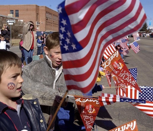 Trent Nelson | Tribune file photo
Children from Belknap Elementary School in Beaver chant 