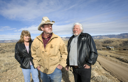 Al Hartmann  |  The Salt Lake Tribune
Janice Hunt, left, Kent Pilling and Bob Warren, longtime East Carbon residents, are rallying against city officials for allowing PCBs to be buried at the landfill southeast of town.