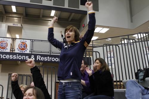 Chet Strange  |  Special to the Tribune

Jody Hayward cheers during a Brownsburg Bulldogs basketball game.  Aside from getting her son, current Utah Jazz forward Gordon Hayward into sports at an early age, they instilled in him a strong sense of family and religious values.