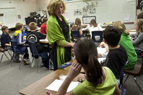 Chris Detrick  |  The Salt Lake Tribune
Linda Walker teaches math in her fifth-grade class at Ridgecrest Elementary in Cottonwood Heights. The educator and artist has been named Utah Educator of the Year by the nonprofit Artistic Resource for Teachers and Students Inc. (A.R.T.S. Inc.).