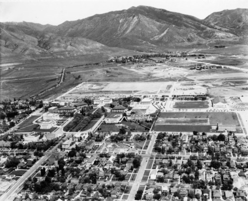 Photo courtesy Utah State Historical Society

Aerial view of the University of Utah campus, May 7, 1940.