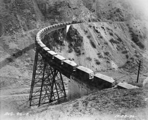 Photo courtesy Utah State Historical Society

Kennecott Copper Corp. Taken Oct. 22, 1940.