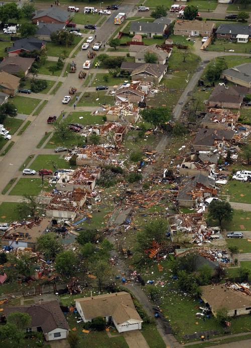 Texas residents sift through rubble from tornadoes - The Salt Lake Tribune