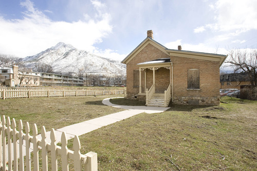 Paul Fraughton  |  The Salt Lake Tribune
The Holladay City Council voted to move the historic Casto home to make way for a new fire station. An option to demolish the home was rejected.