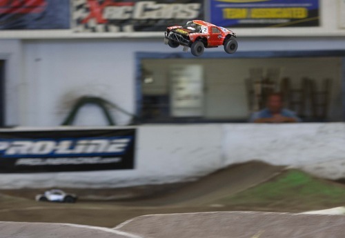 Magna indoor dirt track a haven for radio car buffs - The Salt Lake Tribune