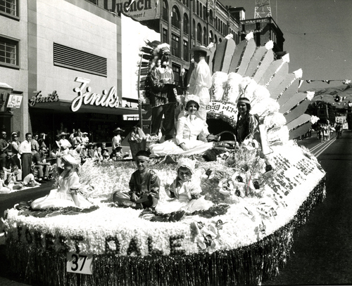 Forest Dale float in the 1964 Days of '47 parade in Salt Lake City.