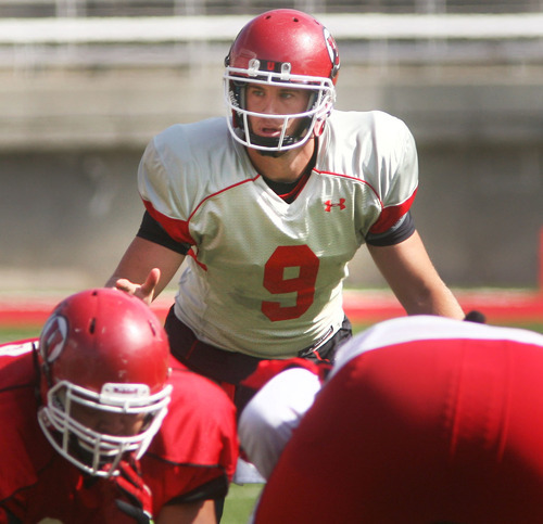 Steve Griffin | The Salt Lake Tribune


Utah quarterback Jon Hayes sets the offense during scrimmage August 9, 2012.