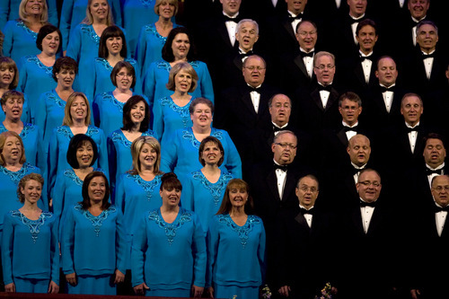 Kim Raff | The Salt Lake Tribune
The Mormon Tabernacle Choir sings during 
