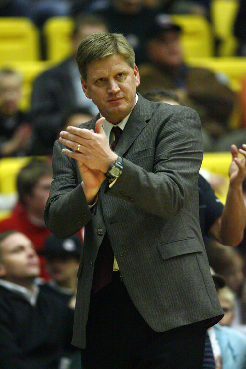 Orem, UT
Utah Flash Head Coach Brad Jones reacts to a call by the officials.  The Utah Flash lose to the Dakota Wizards  99-97 in their inaugural home game at the McKay Events Center.
Photo by Danny Chan La/The Salt Lake Tribune 11-27-2007