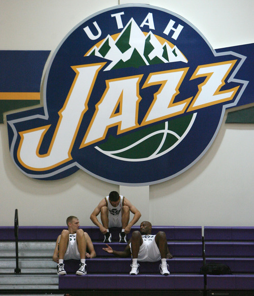 Steve Griffin | The Salt Lake Tribune


Jazz hopefuls Brian Butch, Chris Quinn and Darnell Jackson, talk as they wait to be interviewed during Jazz media day in Salt Lake City on Oct. 1, 2012.