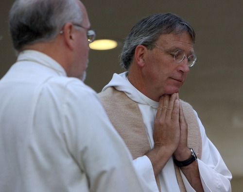 Steve Griffin  |  The Salt Lake Tribune
Rev. Jeffrey D. Louden, right, leads the congregation at  Mt. Tabor Lutheran Church in 2010.