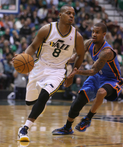 Steve Griffin | The Salt Lake Tribune


Utah's Randy Foye runs the offense as he plays point guard during second half action in the Jazz Thunder preseason game and EnergySolutions Arena in Salt Lake City, Utah Friday October 12, 2012.