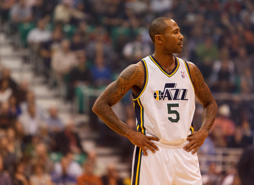 Trent Nelson  |  The Salt Lake Tribune
Utah Jazz guard Mo Williams on the court during the Jazz season opener against Dallas on Wednesday, Oct. 31, 2012 at EnergySolutions Arena in Salt Lake City.