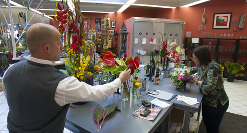 Steve Griffin | The Salt Lake Tribune


Robert Upwall, Becky Chase, store owner Pam March and Page Radford work on flower arrangements at Every Blooming Thing in Salt Lake City, Utah Tuesday January 29, 2013.