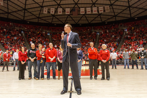 Trent Nelson  |  The Salt Lake Tribune
With former players and family members standing by, Keith Van Horn speaks as former Utah coach Rick Majerus's sweater is retired in the rafters of the Huntsman Center. Utah hosts Colorado, college basketball Saturday, February 2, 2013 in Salt Lake City.