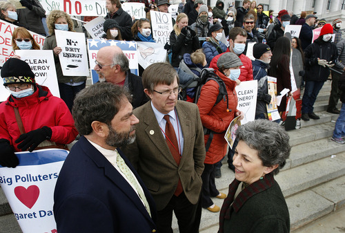 Scott Sommerdorf   |  The Salt Lake Tribune
Representatives Brian King, D-Salt Lake, left, Joel Briscoe, D-Salt Lake, and Patrice Arent, D-Salt Lake, right, meet prior to speaking at the clean air rally on the south steps of the Capitol building, Wednesday, February 6, 2013.