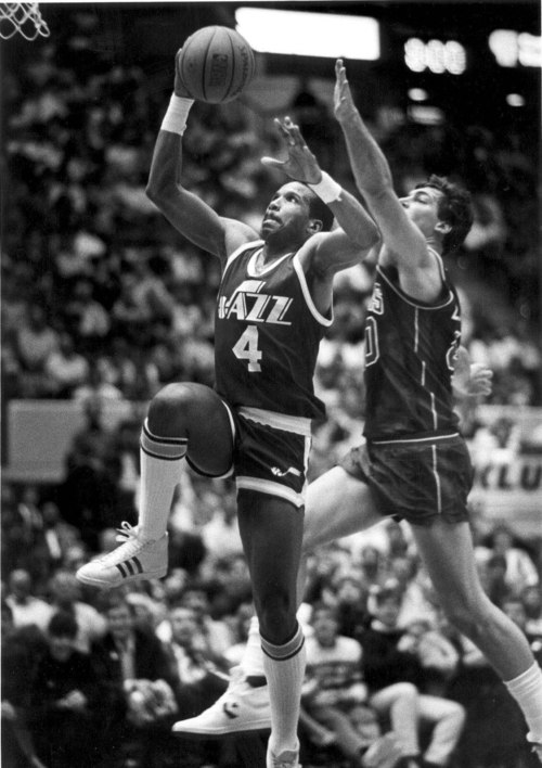 Former NBA great Adrian Dantley works as crossing guard in